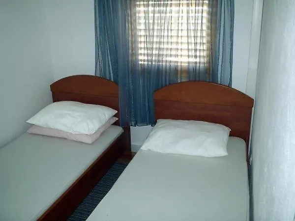 In With Sea View, Terrace, Air Conditioning, Wifi 4593-2 Apartman Vir